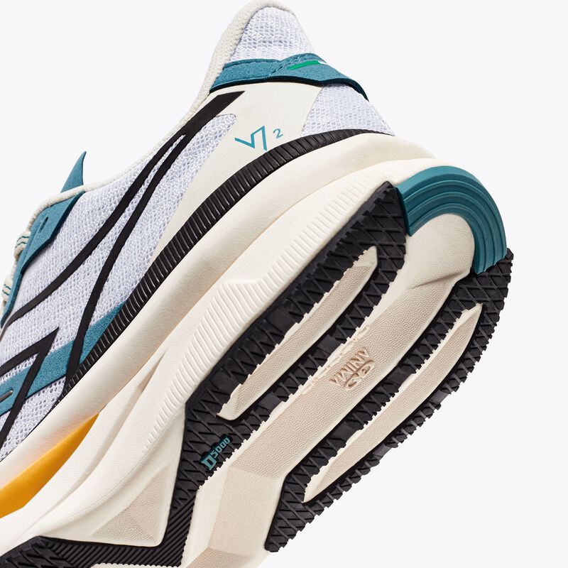 DIADORA ATOMO V7000-2