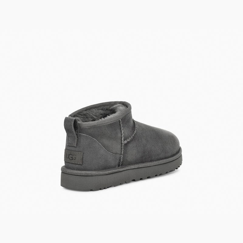 UGG Wmns Classic Ultra Mini