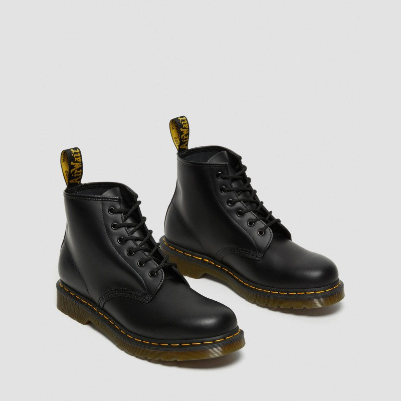 Dr. Martens 101 YS