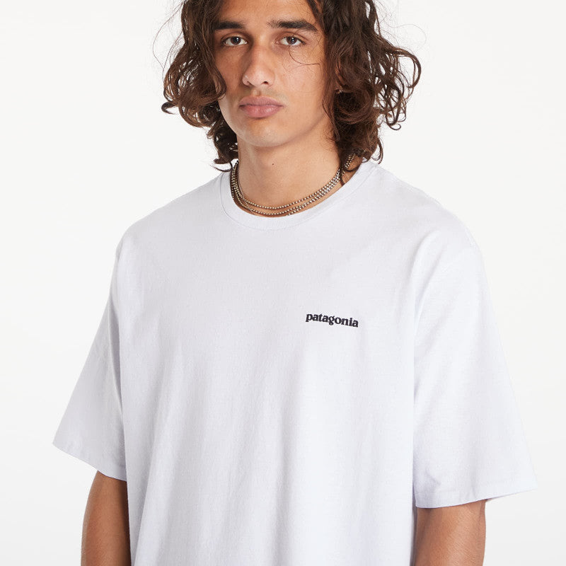 Patagonia M's P6 Logo Responsibili Tee White