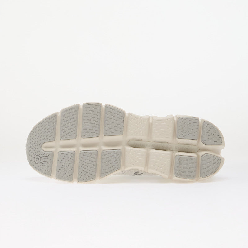 On Wmns Cloud X Tempo Ivory/ Ice