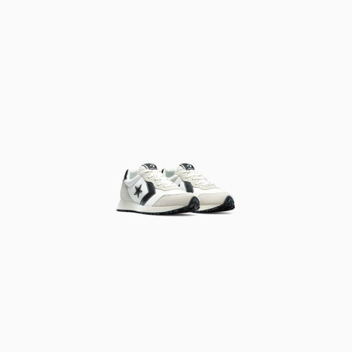 Converse Omega Trainer