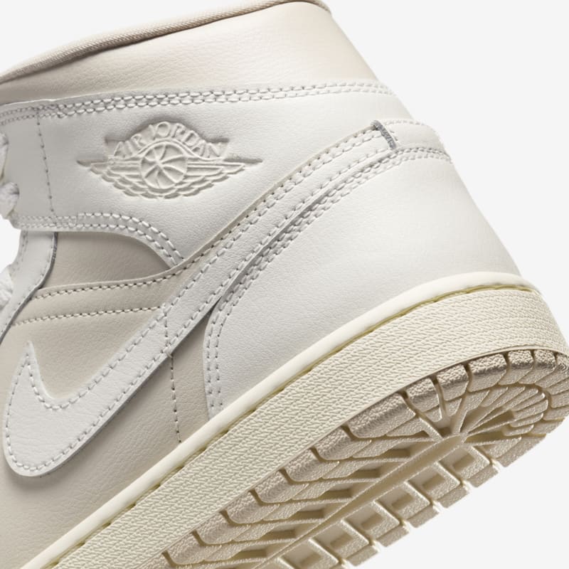 Air Jordan 1 Mid Legend LT Brown/Sail-Muslin