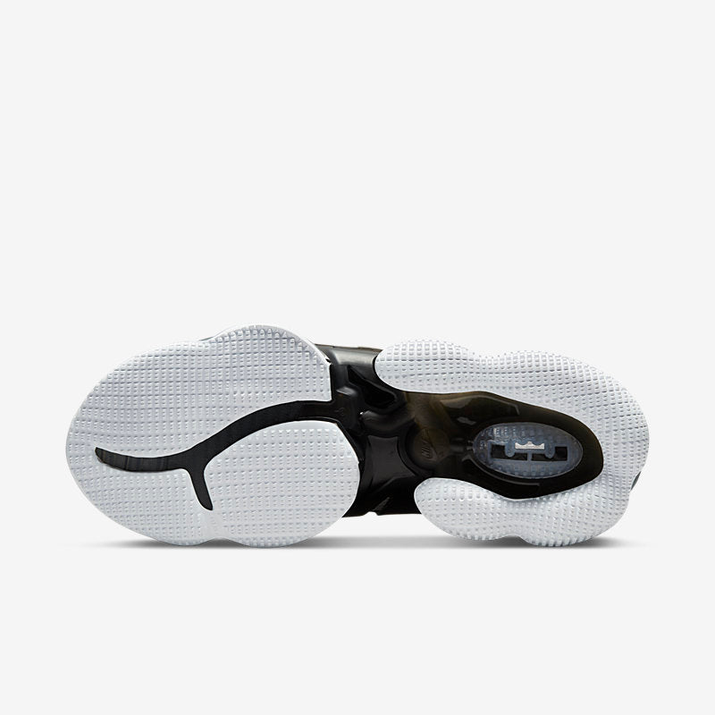 Nike LeBron James XIX White Black Metallic Gold