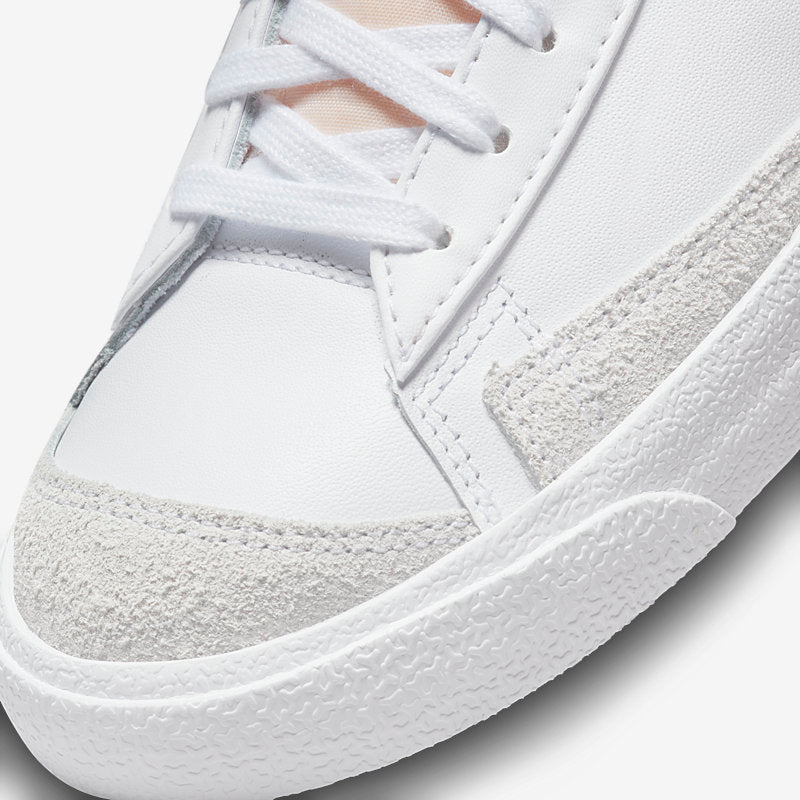 Nike Wmns Blazer Mid '77