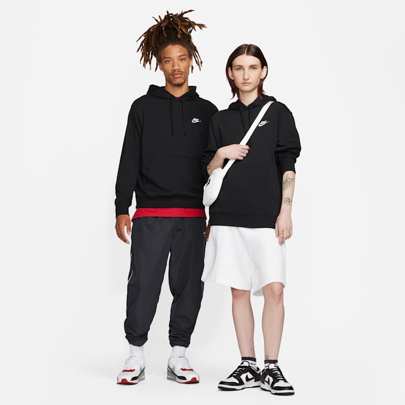 Nike Sportswear Club