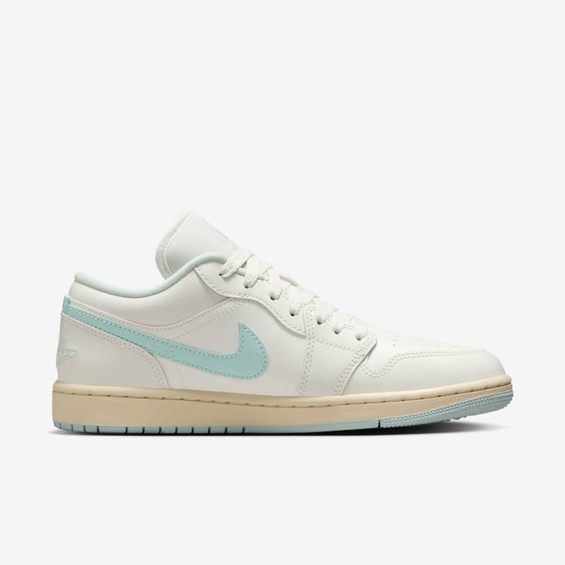 Air Jordan 1 Low
