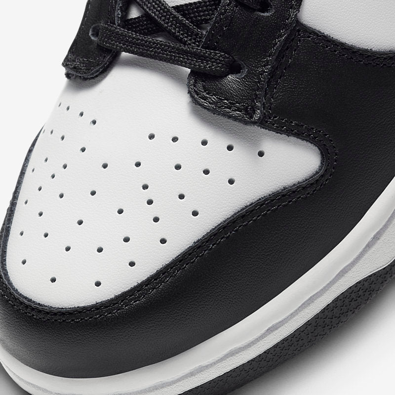 Nike Wmns Dunk Low
