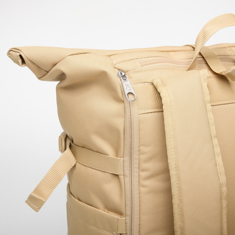 JanSport Hatchet Rolltop Travertine