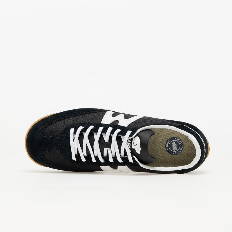 Karhu Mestari Black/ White