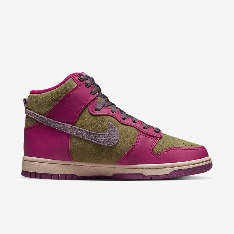 Nike WMNS Dunk High