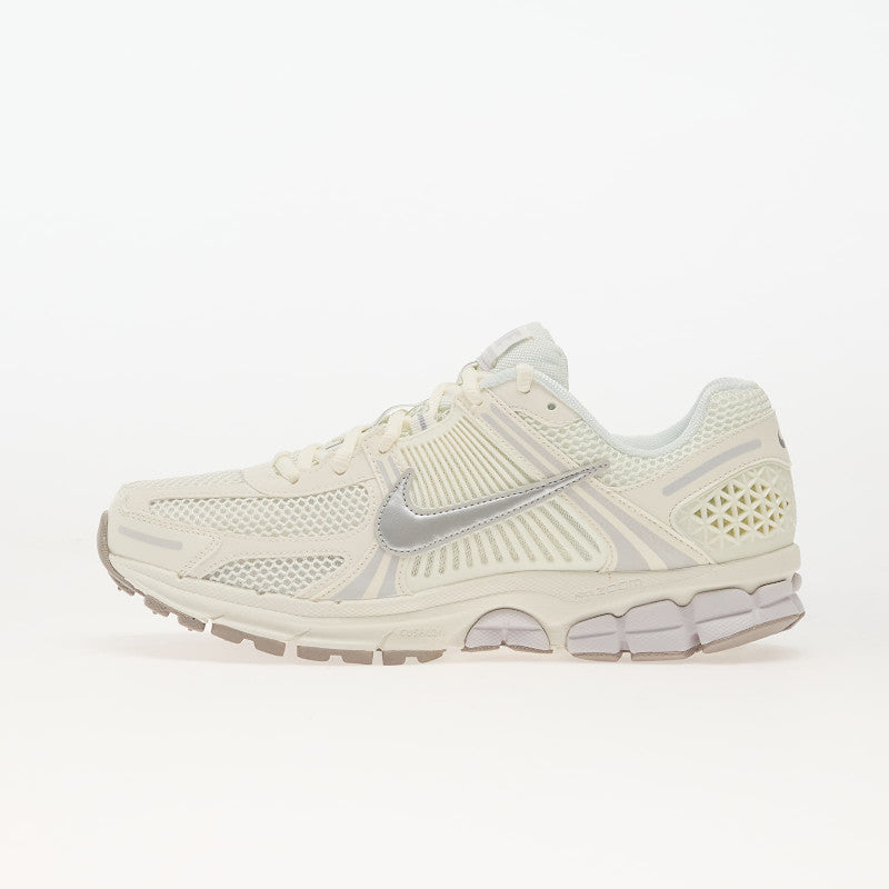 Nike Zoom Vomero 5 Sail/ Metallic Silver-Vast Grey