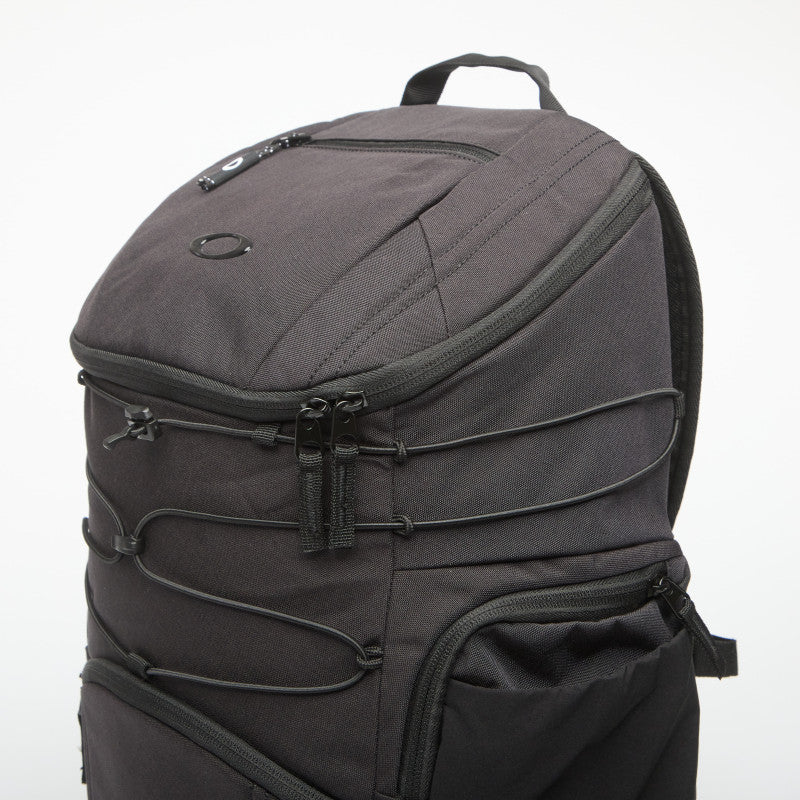 Oakley Enduro 30L Backpack Pitch Black