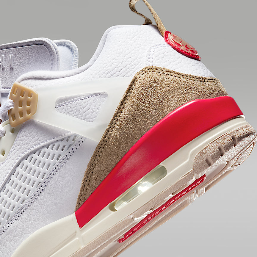 Jordan Spizike Low