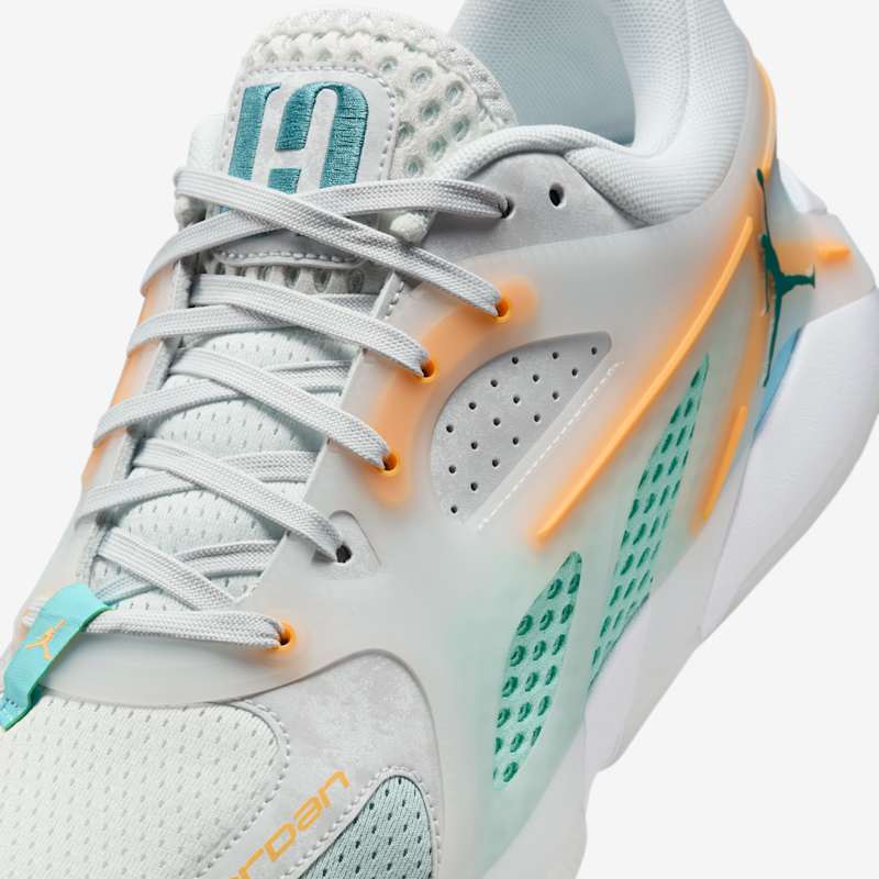 Jordan Heir Series „Poolside”