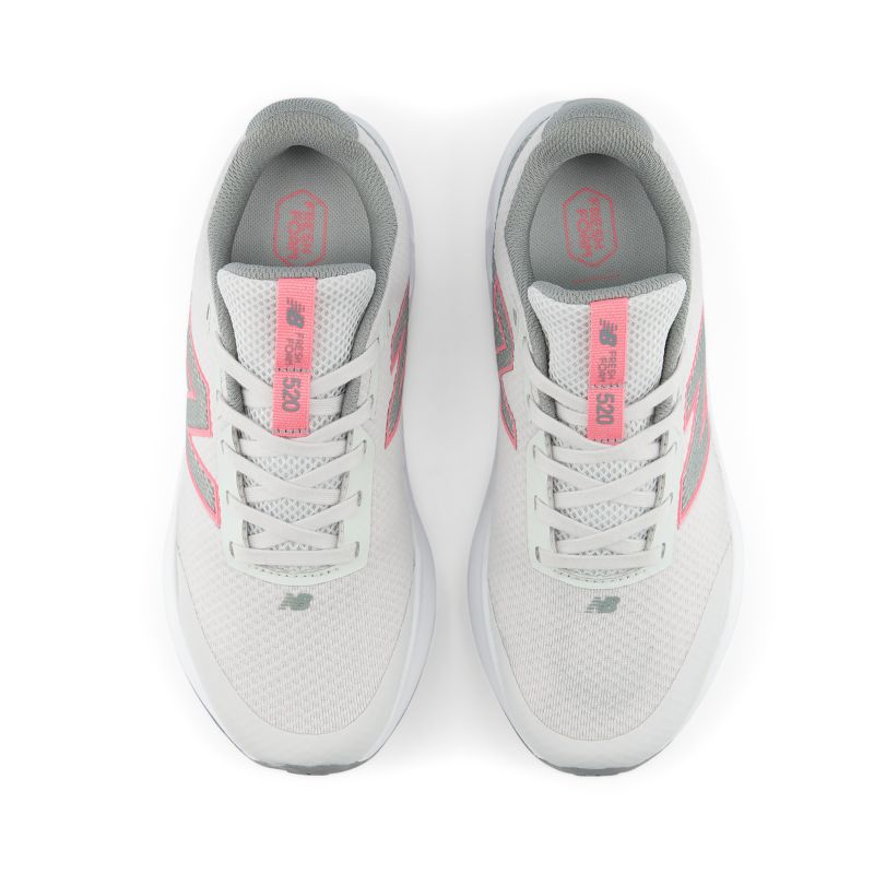 New Balance 208
