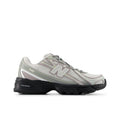 New Balance 740