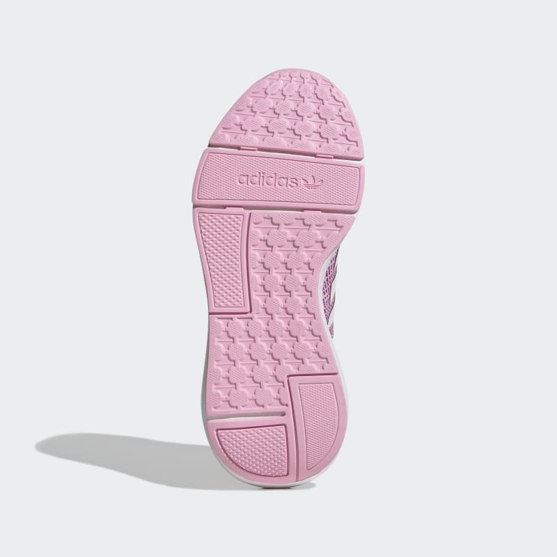 adidas Swift Run 22
