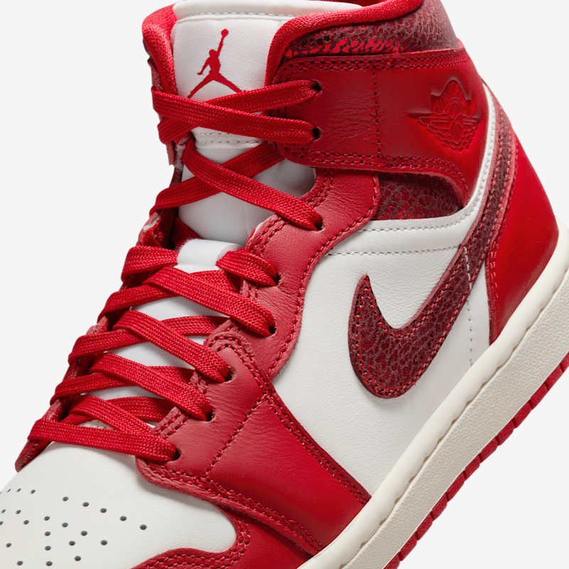Air Jordan 1 Mid Se