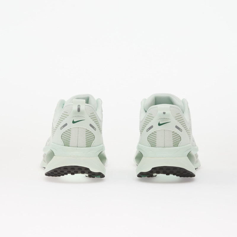Nike Vomero 18 Barely Green/ Metallic Silver-Steam