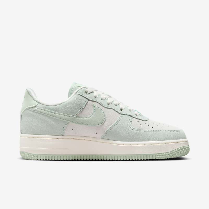 Nike Air Force 1 '07 SE