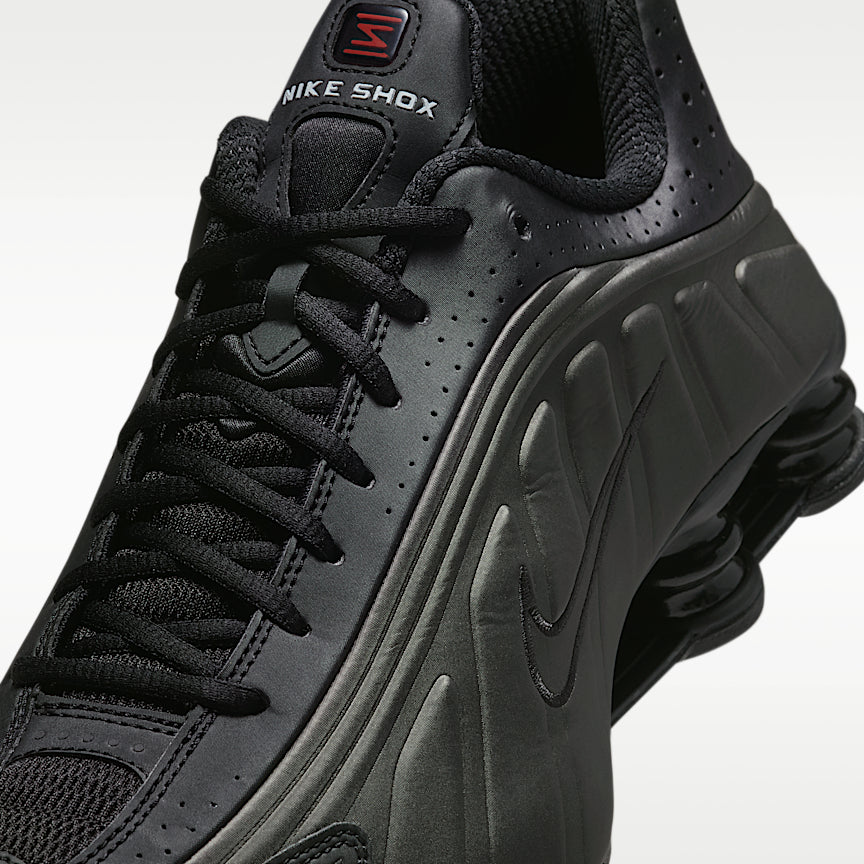 Nike Shox R4
