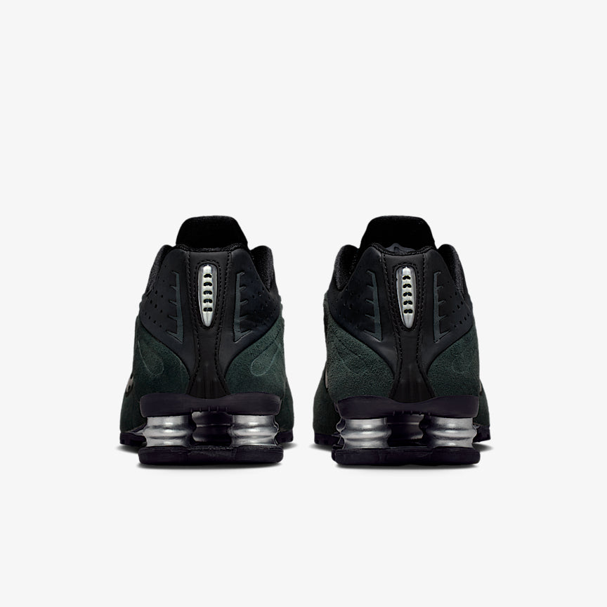 Nike Wmns Shox R4