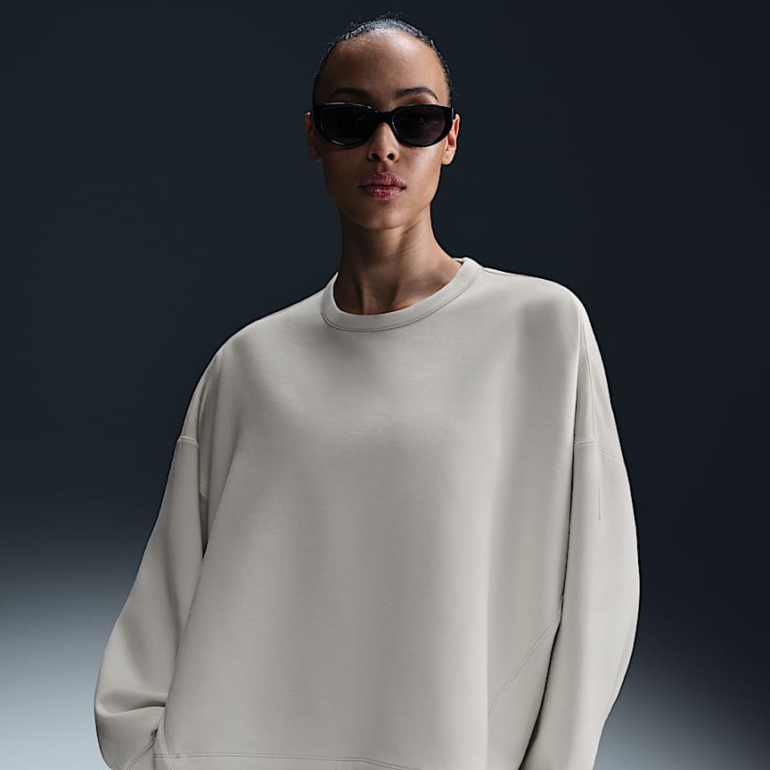 Nike 24.7 ImpossiblySoft Women's Dri-FIT Oversized Crew-Neck Top Lt Orewood Brn/ Lt Iron Ore