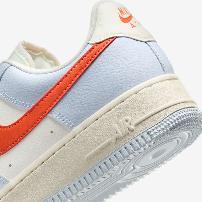 Nike Wmns Air Force 1 '07