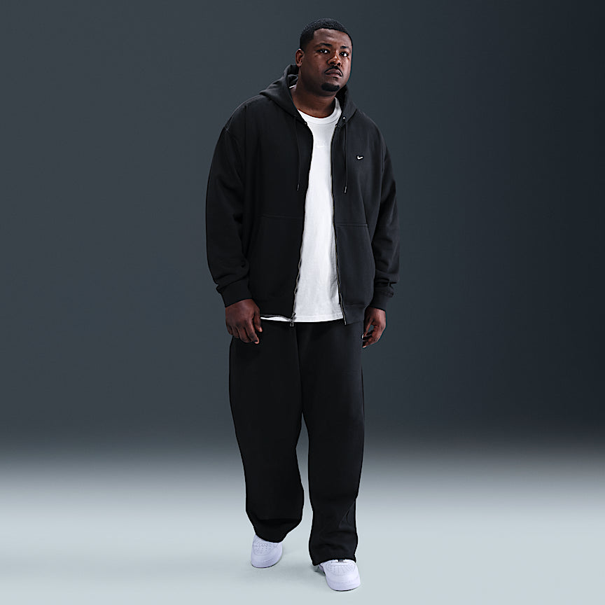 Nike Solo Swoosh