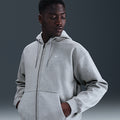 Nike Solo Swoosh