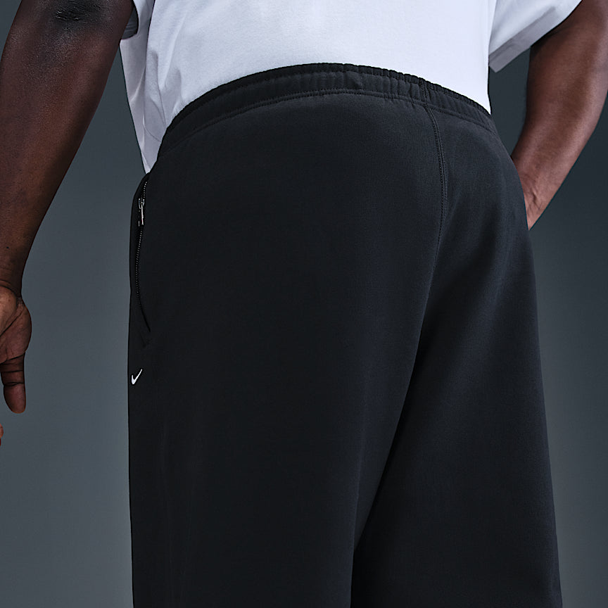 Nike Solo Swoosh