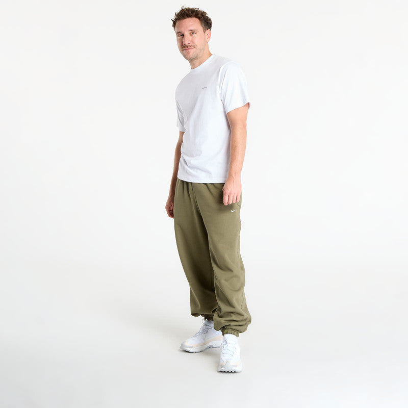 Nike Solo Swoosh Men's Cuffed Fleece Pants Medium Olive/ Medium Olive/ White