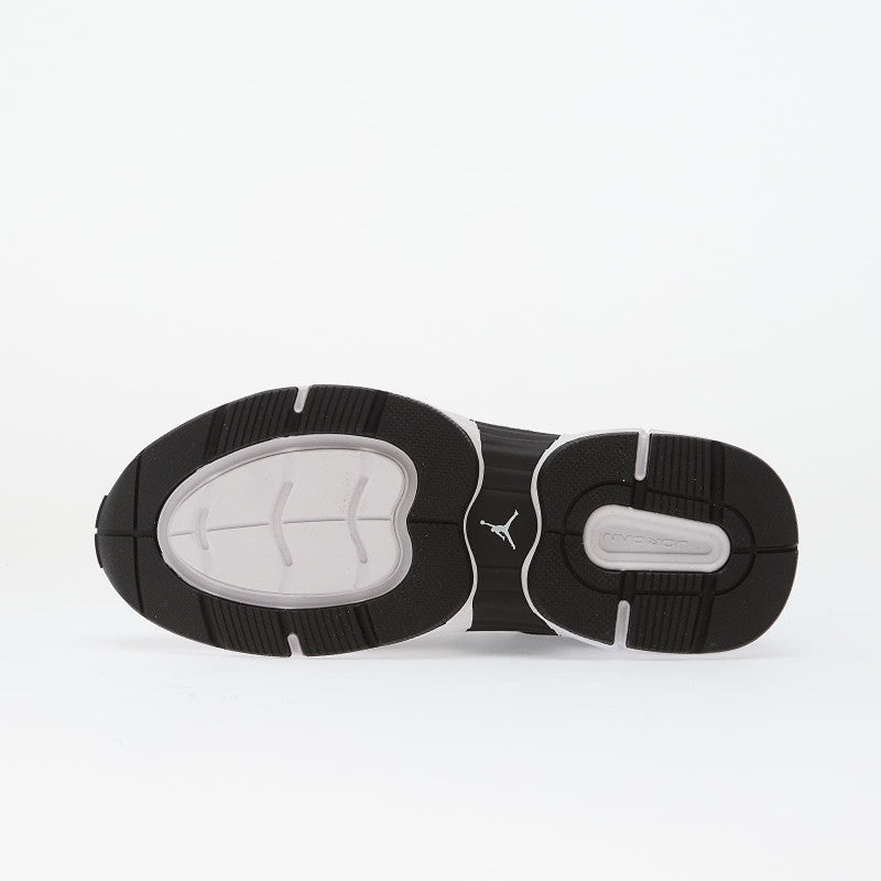 Jordan Trunner Black/ White
