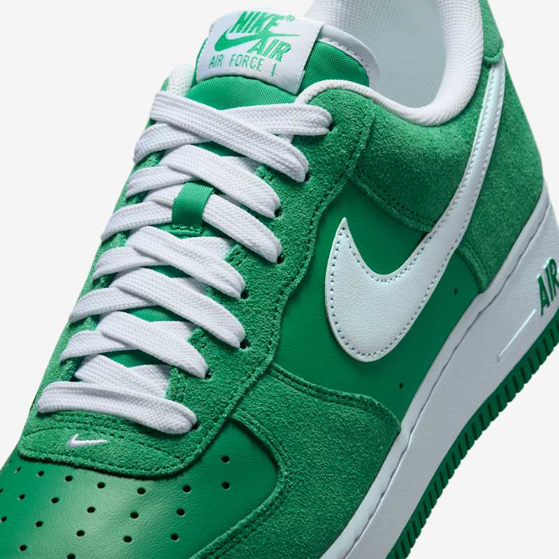 Nike Air Force 1 '07 LV8
