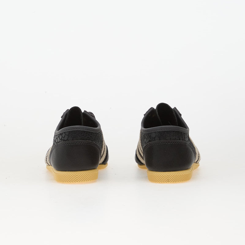 adidas Japan Decon Wmns Utility Black/ Crew White/ Orange Tint