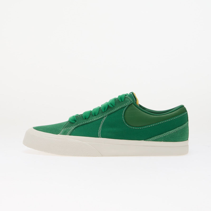 Nike Blazy Pine Green/ Pine Green-Sail-White