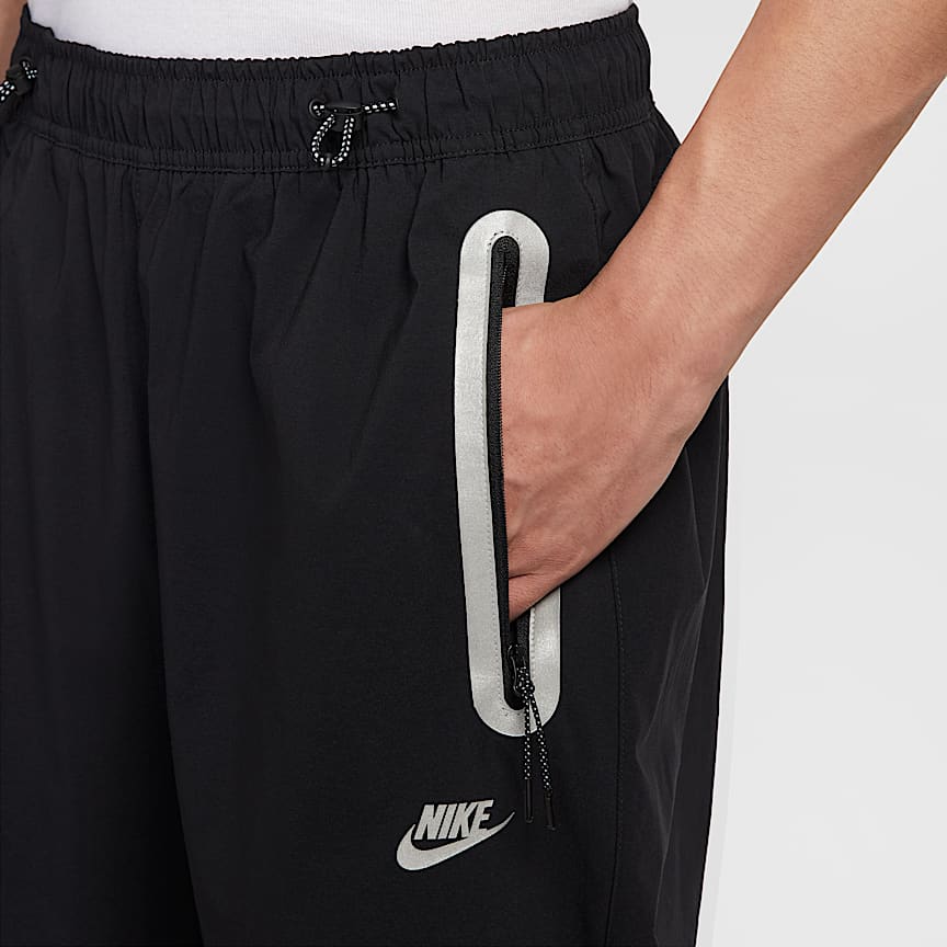 Nike Tech Men's Oversized Woven Pants Black