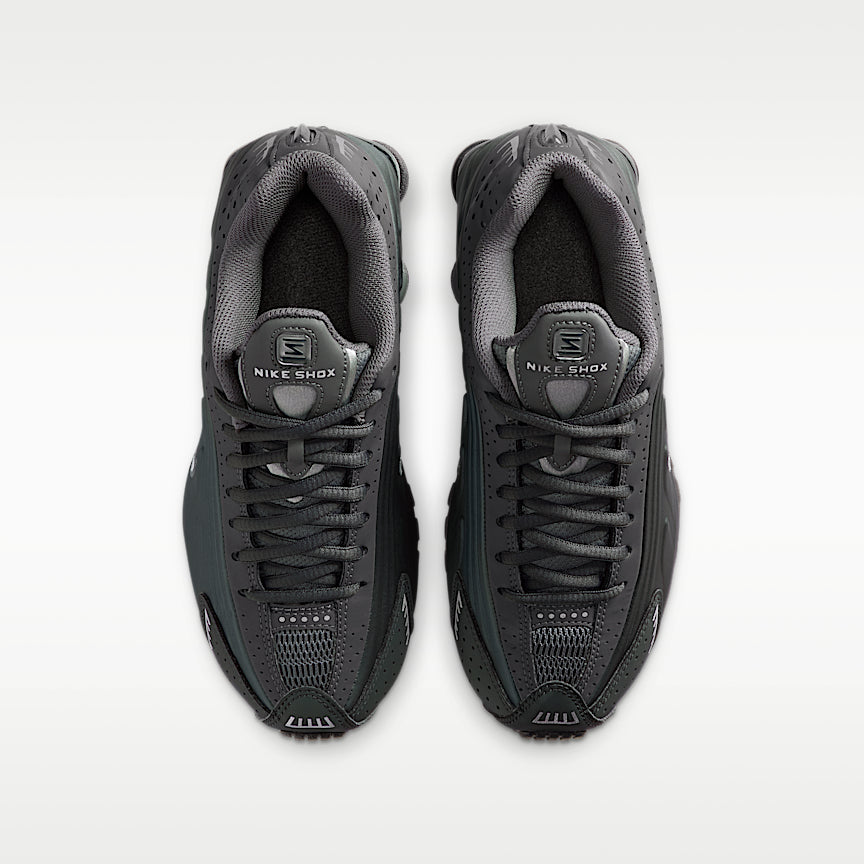 Nike Shox R4