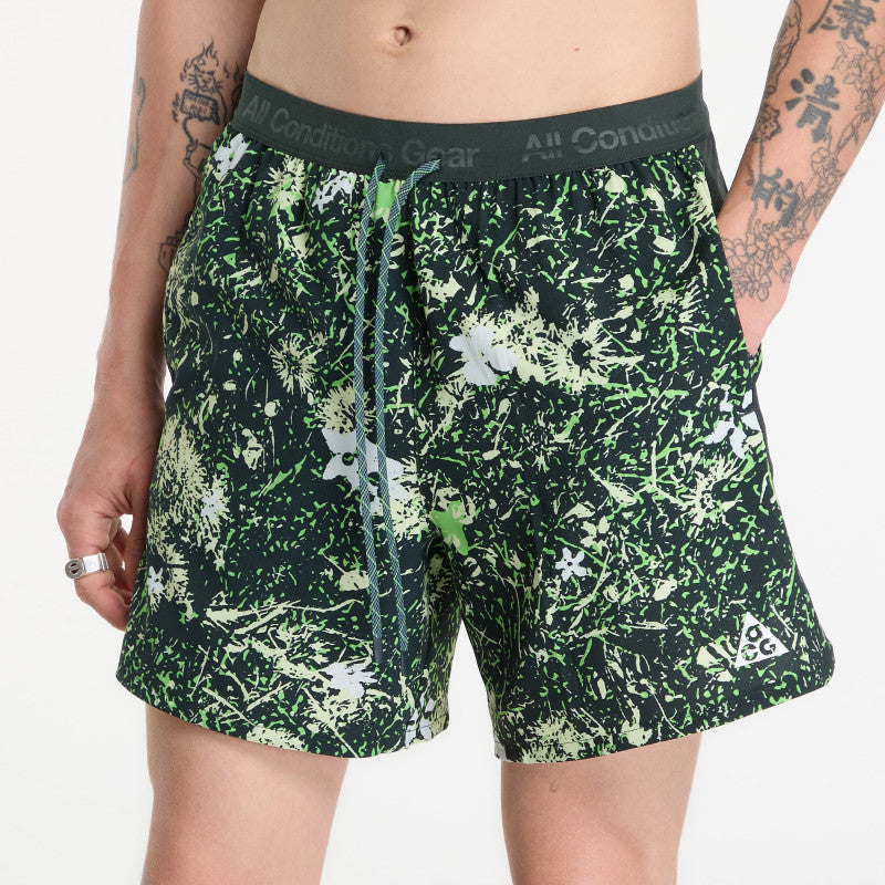 Nike ACG "Second Sunrise" Men's Dri-FIT 6" Shorts Mean Green/ Black Spruce/ Summit White
