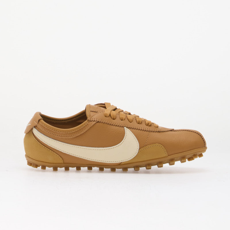 Nike Moon Flax/ Pale Ivory-Gum Medium Brown-Malachite