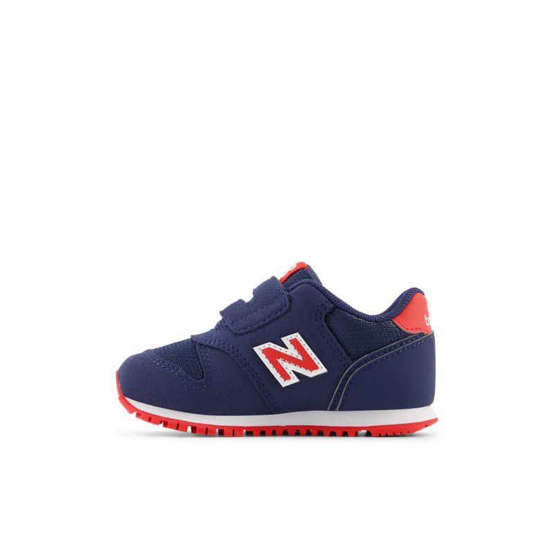 New Balance 373