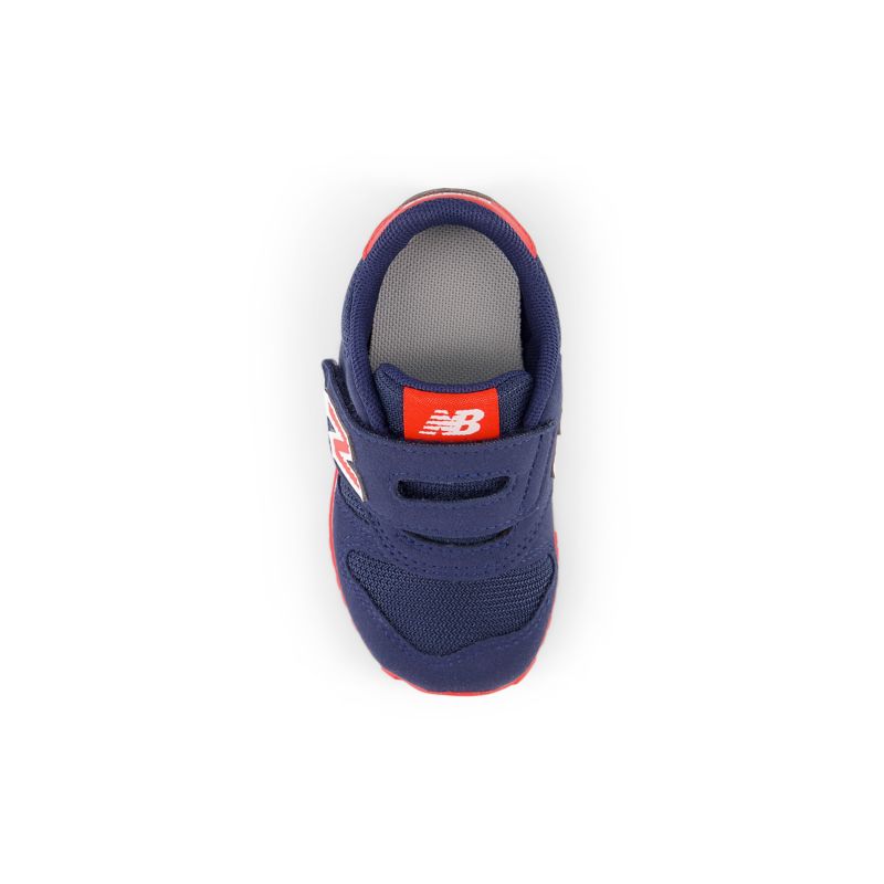 New Balance 373