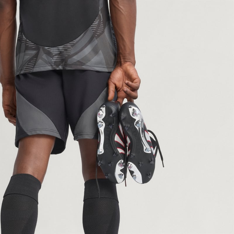 adidas Predator Obsidian Strike Fold-Over Tongue Firm Ground