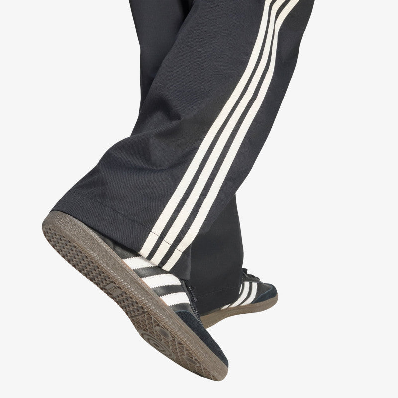 adidas 3 Stripes Pleated Trousers Black