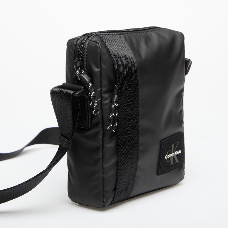 Calvin Klein Rubberized Reporter Black