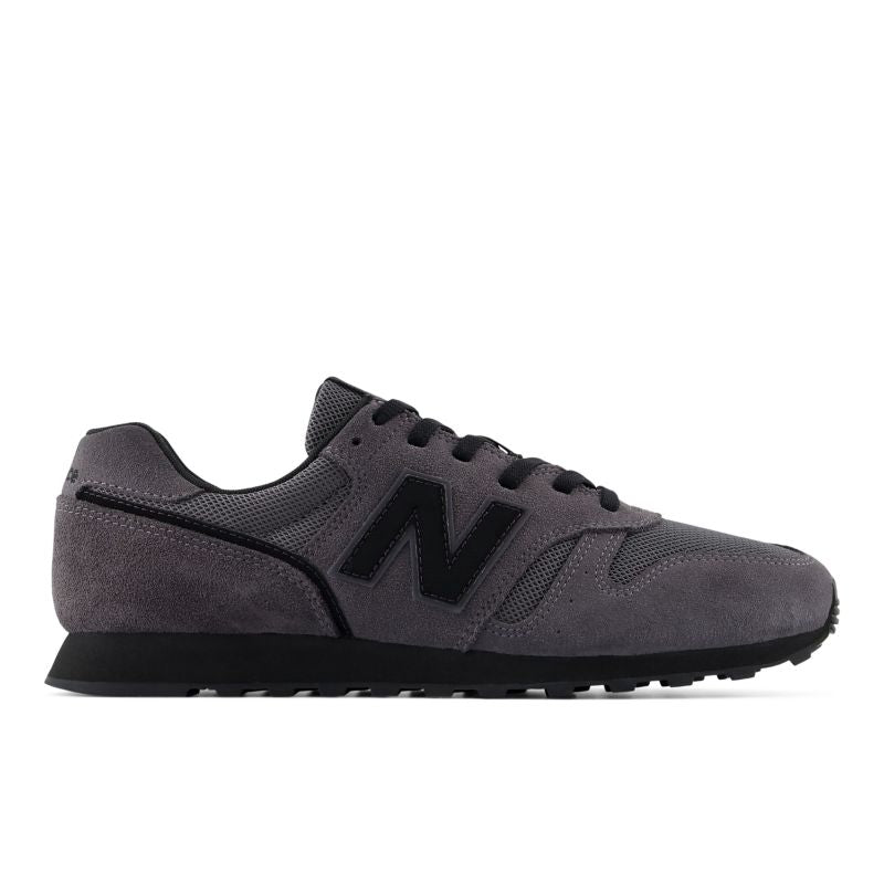 New Balance 373