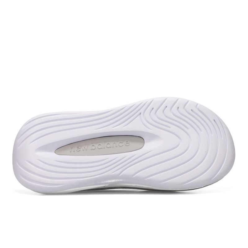 New Balance 650