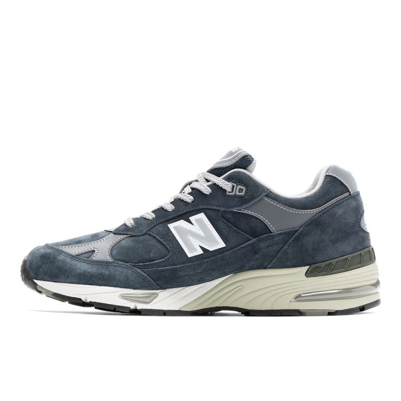 New Balance 991