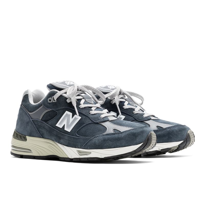 New Balance 991